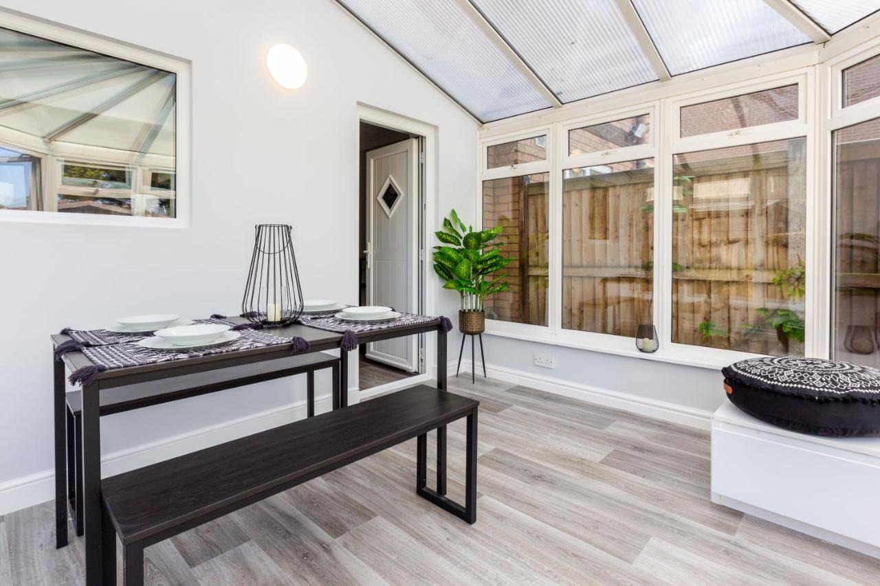 Curlew - 3 Bedrooms Wi-Fi, Parking, Contractors Thornton  外观 照片